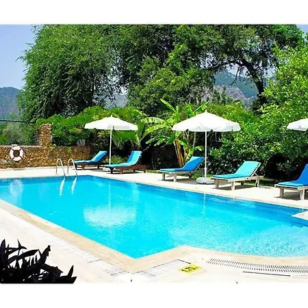Sleeps 6 Pool Wifi *